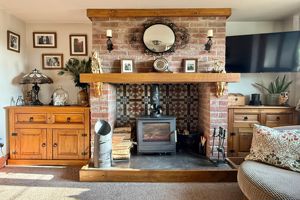 Lounge Feature- click for photo gallery